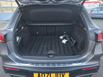 MERCEDES-BENZ EQA EQA 250 66.5kWh AMG Line (Premium) SUV 5dr Electric Auto (190 ps