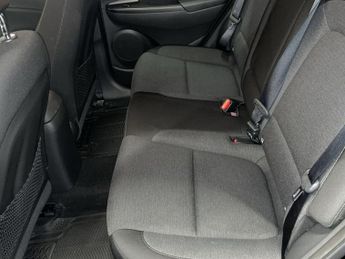 HYUNDAI KONA 39kWh Premium SUV 5dr Electric Auto (10.5kW Charger) (136 ps)