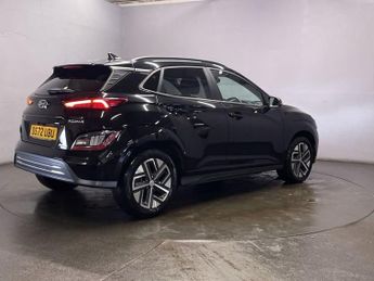 HYUNDAI KONA 39kWh Premium SUV 5dr Electric Auto (10.5kW Charger) (136 ps)