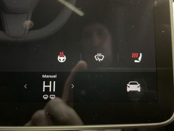 TESLA MODEL Y (Dual Motor) Long Range SUV 5dr Electric Auto 4WDE (384 bhp)