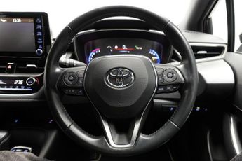 TOYOTA COROLLA 2.0 VVT-h Design Hatchback 5dr Petrol Hybrid CVT Euro 6 (s/s) (1