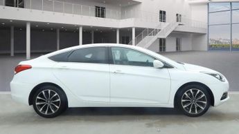 HYUNDAI I40 1.7 CRDi Blue Drive SE Nav Business Saloon 4dr Diesel DCT Euro 6
