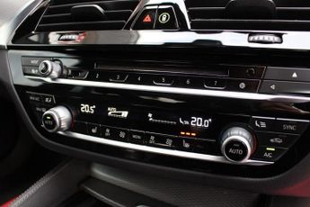 BMW 5 SERIES 2.0 520d M Sport Saloon 4dr Diesel Auto Euro 6 (s/s) (190 ps)