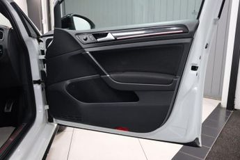 VOLKSWAGEN GOLF 2.0 TSI BlueMotion Tech GTI Hatchback 5dr Petrol DSG Euro 6 (s/s