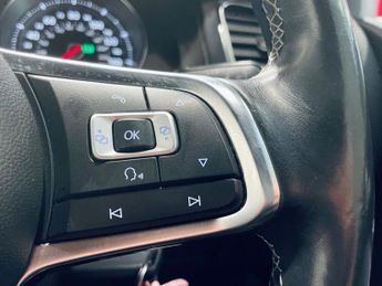 VOLKSWAGEN GOLF 2.0 TDI BlueMotion Tech GTD Hatchback 5dr Diesel DSG Euro 6 (s/s