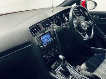 VOLKSWAGEN GOLF 2.0 TDI BlueMotion Tech GTD Hatchback 5dr Diesel DSG Euro 6 (s/s