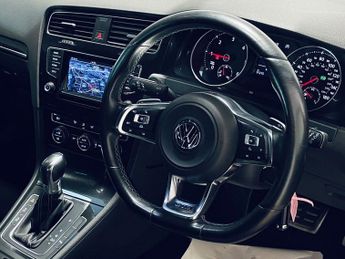 VOLKSWAGEN GOLF 2.0 TDI BlueMotion Tech GTD Hatchback 5dr Diesel DSG Euro 6 (s/s