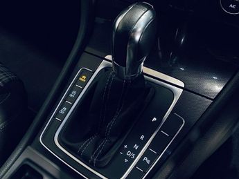 VOLKSWAGEN GOLF 2.0 TDI BlueMotion Tech GTD Hatchback 5dr Diesel DSG Euro 6 (s/s