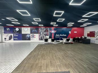 BMW 6 SERIES 3.0 640d M Sport Steptronic Euro 5 (s/s) 2dr