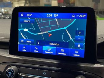 FORD KUGA 2.5 Duratec 14.4kWh Vignale SUV 5dr Petrol Plug-in Hybrid CVT Eu