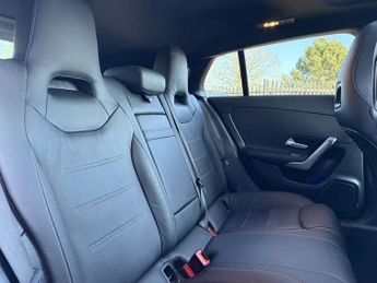 MERCEDES-BENZ CLA 1.3 CLA250e 15.6kWh AMG Line Night Edition (Premium Plus) Shooti