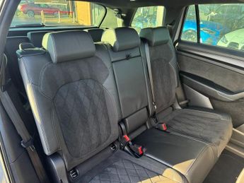 SKODA KODIAQ 2.0 TSI SportLine SUV 5dr Petrol DSG 4WD Euro 6 (s/s) (7 Seat) (