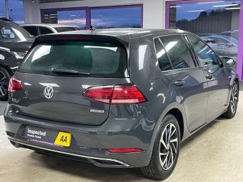 VOLKSWAGEN GOLF 1.5 TSI EVO Match Edition Hatchback 5dr Petrol Manual Euro 6 (s/