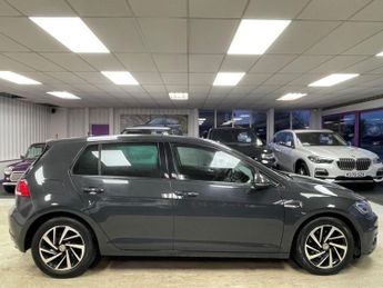 VOLKSWAGEN GOLF 1.5 TSI EVO Match Edition Hatchback 5dr Petrol Manual Euro 6 (s/