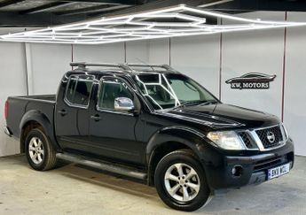 Nissan Navara 2.5 dCi Tekna Pickup Double Cab 4dr Diesel Manual 4WD Euro 4 (19