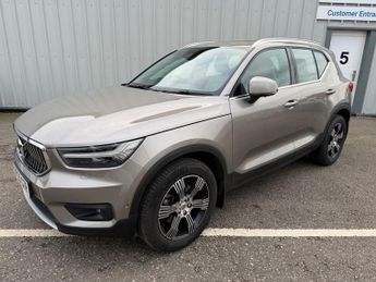 VOLVO XC40 2.0 T4 Inscription SUV 5dr Petrol Auto Euro 6 (s/s) (190 ps)