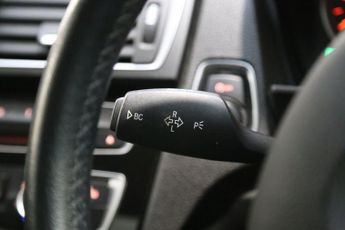 BMW 2 SERIES 2.0 220d Luxury Convertible 2dr Diesel Auto Euro 6 (s/s) (190 ps