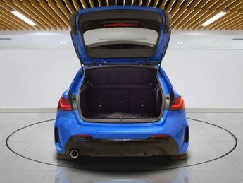 BMW 1 SERIES 1.5 118i M Sport (LCP) Hatchback 5dr Petrol DCT Euro 6 (s/s) (13