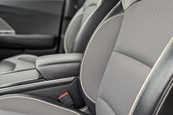 KIA NIRO 64kWh 2 SUV 5dr Electric Auto (201 bhp)