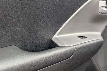 KIA NIRO 64kWh 2 SUV 5dr Electric Auto (201 bhp)