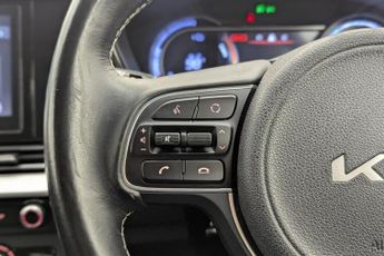 KIA NIRO 64kWh 2 SUV 5dr Electric Auto (201 bhp)