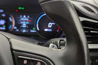 KIA NIRO 64kWh 2 SUV 5dr Electric Auto (201 bhp)