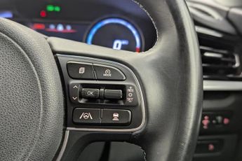 KIA NIRO 64kWh 2 SUV 5dr Electric Auto (201 bhp)