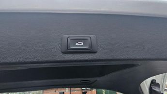 AUDI Q2 2.0 TDI S line SUV 5dr Diesel S Tronic quattro Euro 6 (s/s) (150