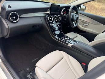 MERCEDES-BENZ C-CLASS 2.0 C350e 6.4kWh Sport Saloon 4dr Petrol Plug-in Hybrid G-Tronic