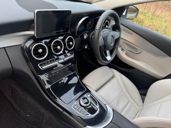 MERCEDES-BENZ C-CLASS 2.0 C350e 6.4kWh Sport Saloon 4dr Petrol Plug-in Hybrid G-Tronic