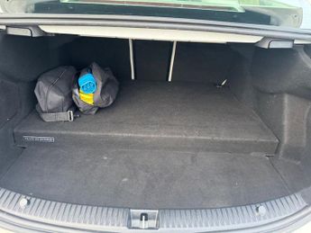 MERCEDES-BENZ C-CLASS 2.0 C350e 6.4kWh Sport Saloon 4dr Petrol Plug-in Hybrid G-Tronic