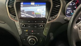 HYUNDAI SANTA FE 2.2 CRDi Blue Drive Premium SUV 5dr Diesel Auto 4WD Euro 6 (s/s)