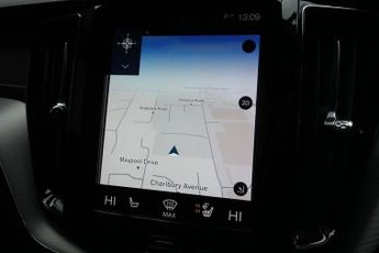 VOLVO XC60 2.0h T8 Twin Engine 10.4kWh R-Design Pro SUV 5dr Petrol Plug-in 