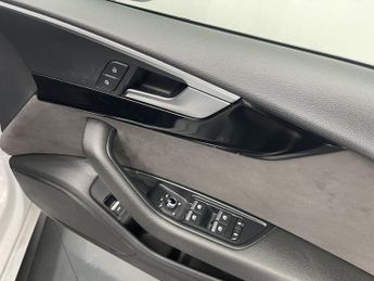 AUDI A5 2.0 TFSI 35 Black Edition Sportback 5dr Petrol S Tronic Euro 6 (