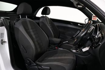 VOLKSWAGEN BEETLE 2.0 TDI Sport Cabriolet 2dr Diesel DSG Euro 5 (140 ps)