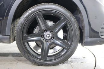 MERCEDES-BENZ 180 1.6 GLA180 AMG Line Edition SUV 5dr Petrol 7G-DCT Euro 6 (s/s) (