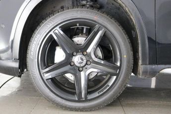 MERCEDES-BENZ 180 1.6 GLA180 AMG Line Edition SUV 5dr Petrol 7G-DCT Euro 6 (s/s) (