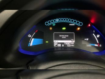 NISSAN LEAF 30kWh Acenta Hatchback 5dr Electric Auto (109 bhp)