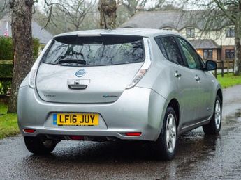 NISSAN LEAF 30kWh Acenta Hatchback 5dr Electric Auto (109 bhp)