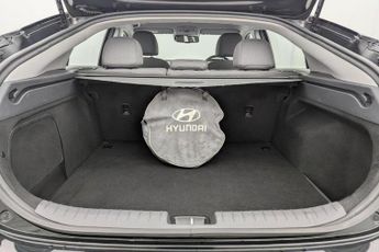 HYUNDAI IONIQ 38.3kWh Premium Hatchback 5dr Electric Auto (136 ps)