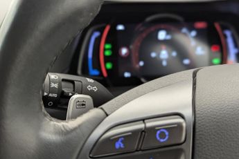 HYUNDAI IONIQ 38.3kWh Premium Hatchback 5dr Electric Auto (136 ps)