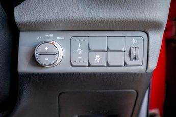 KIA SOUL 1.6 CRDi Mixx SUV 5dr Diesel Auto Euro 5 (126 bhp)