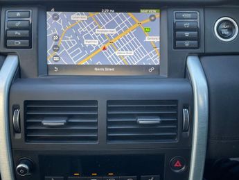 LAND ROVER DISCOVERY SPORT 2.0 TD4 HSE SUV 5DR DIESEL AUTOMATIC 4WD 180  EURO 6  