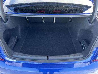 BMW 3 SERIES 2.0 320i M Sport Saloon 4dr Petrol Auto Euro 6 (s/s) (184 ps)