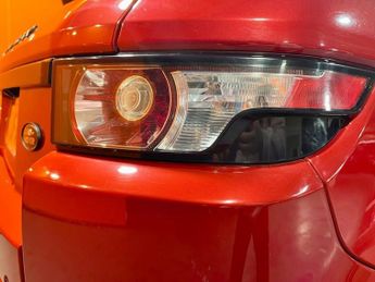 LAND ROVER RANGE ROVER EVOQUE 2.2 SD4 Dynamic SUV 5dr Diesel Auto 4WD Euro 5 (190 ps)