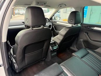 SKODA SUPERB 1.4 TSi iV 13kWh SE Technology Hatchback 5dr Petrol Plug-in Hybr