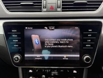 SKODA SUPERB 1.4 TSi iV 13kWh SE Technology Hatchback 5dr Petrol Plug-in Hybr