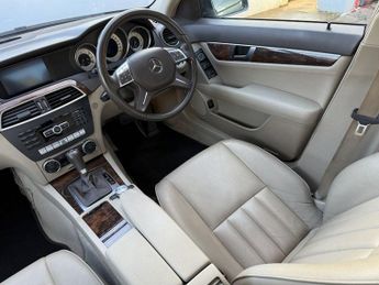 MERCEDES-BENZ C-CLASS 2.1 C220 CDI BlueEfficiency Elegance Edition 125 Saloon 4dr Dies