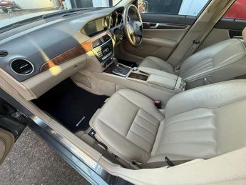 MERCEDES-BENZ C-CLASS 2.1 C220 CDI BlueEfficiency Elegance Edition 125 Saloon 4dr Dies