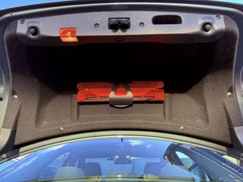 MERCEDES-BENZ C-CLASS 2.1 C220 CDI BlueEfficiency Elegance Edition 125 Saloon 4dr Dies